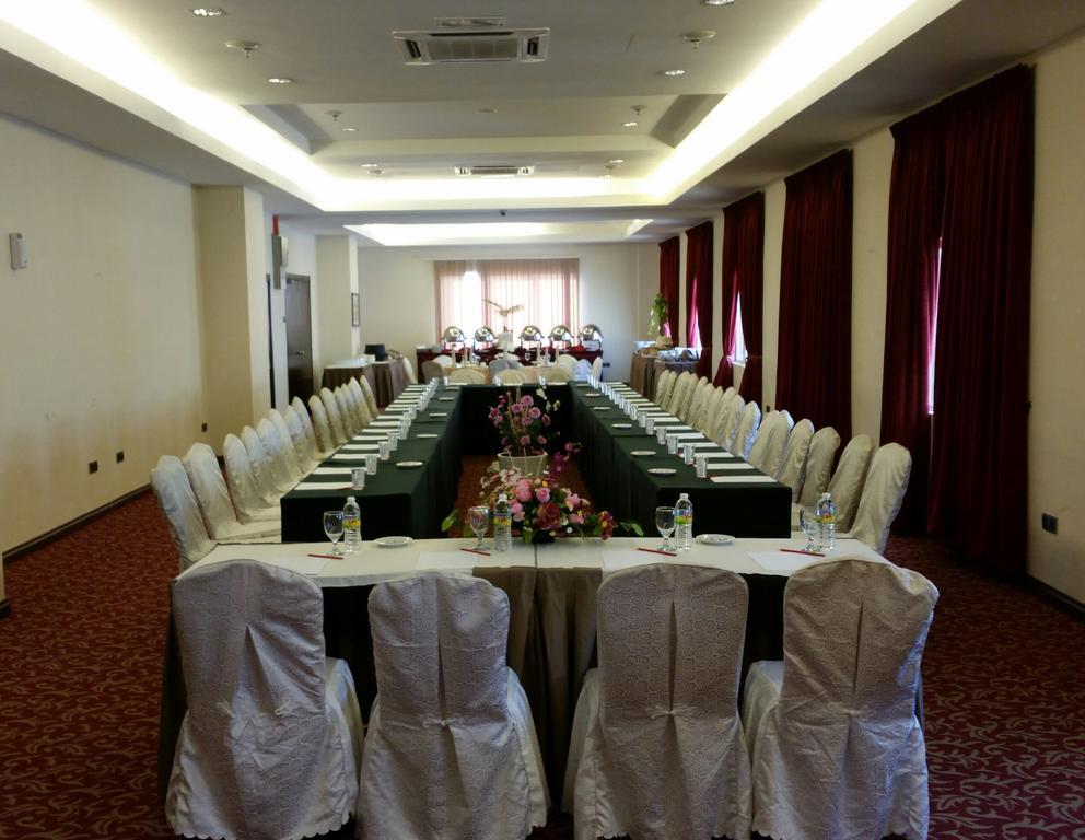 Bendahara Hotel @ Malacca City Екстер'єр фото